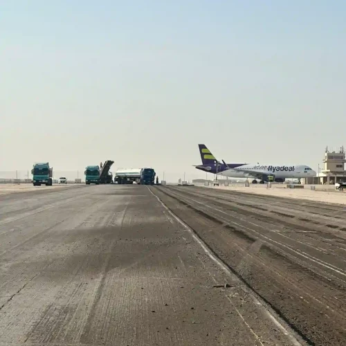 قشط مطار الملك فهد الدولي